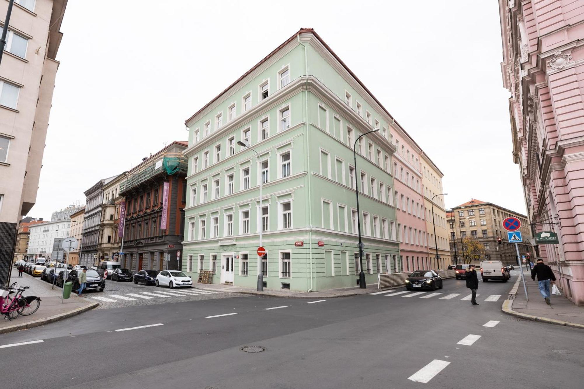 Apartment Petrska Prag Exteriör bild
